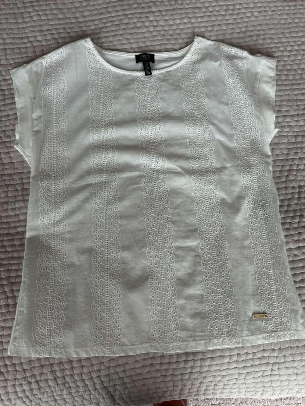 NWOT Jones New York, Size S, White Eyelet Tee